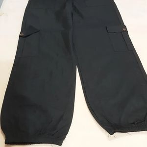 SHEIN Windbreaker #222 Women's Pants Sz L Preowned Black Elastic Waist